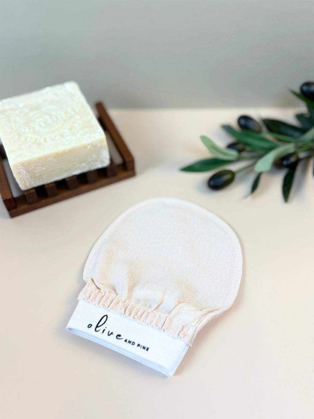 THE RENEW Face Glove